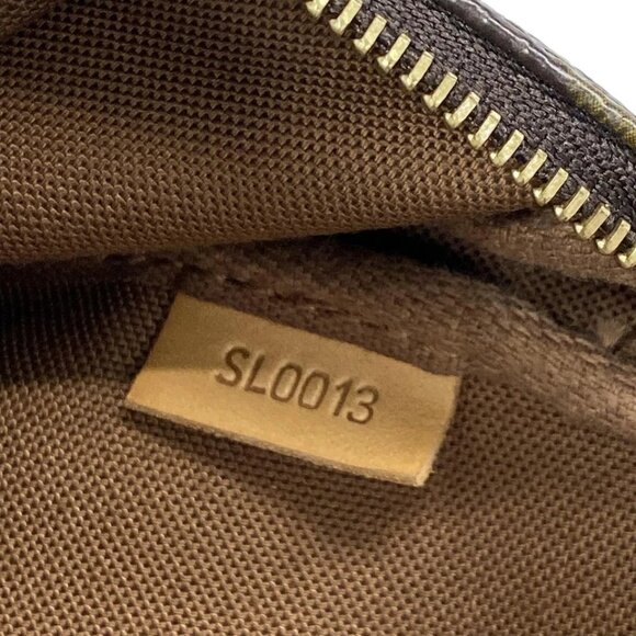 LOUIS VUITTON Pochette Accessoires Monogram - Handbag 713-080525 - Picture 12 of 14